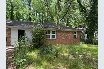 1627 Hasty Place NW, Atlanta, GA 30318 - Photo 2