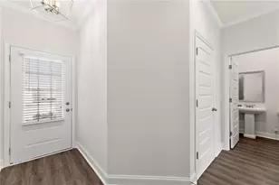 5665 Overview Dr, Flowery Branch, GA 30542 - Photo 4
