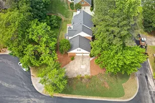 4150 Woodlark Ct NE, Roswell, GA 30075 - Photo 6