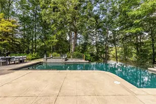9030 Old Southwick Pass, Alpharetta, GA 30022 - Photo 4