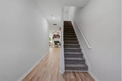 2871 Ridgeview Drive SW, Atlanta, GA 30331 - Photo 2