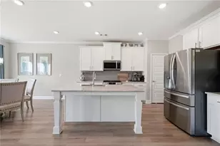 2691 Limestone Creek Dr, Gainesville, GA 30501 - Photo 10