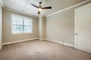 2300 Peachford Rd, Dunwoody, GA 30338 - Photo 18