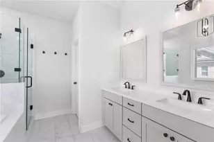 301 Marlowe Aly, Johns Creek, GA 30024 - Photo 32