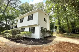 3681 Lavilla Dr, Powder Springs, GA 30127 - Photo 2