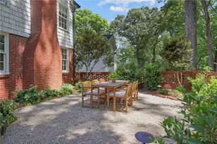 1026 Northcliffe Dr NW, Atlanta, GA 30318 - Photo 32