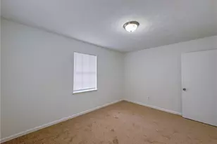 6634 Collier Way, Riverdale, GA 30296 - Photo 16