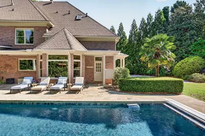 740 Riley Place, Sandy Springs, GA 30327 - Photo 104