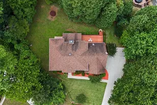 2928 Tall Pines Way NE, Atlanta, GA 30345 - Photo 32