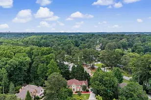 2928 Tall Pines Way NE, Atlanta, GA 30345 - Photo 38