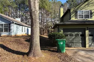 4608 Latchwood Dr, Lithonia, GA 30038 - Photo 2