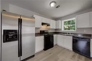 7624 McGillicuty Dr, Union City, GA 30291 - Photo 26