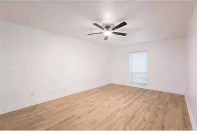 6851 Roswell Road #I11, Atlanta, GA 30328 - Photo 16