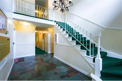 6851 Roswell Road #I11, Atlanta, GA 30328 - Photo 2