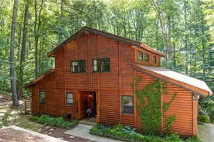621 Spring Bluff Ct SW, Marietta, GA 30064 - Photo 1