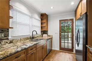 2108 Arlington Ave NE, Atlanta, GA 30324 - Photo 8