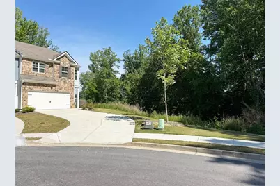 3400 Greyton Drive, Buford, GA 30519 - Photo 2