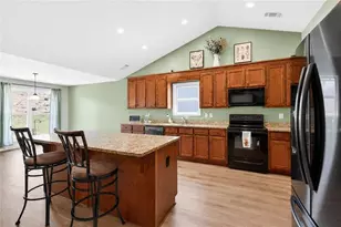 558 River Mist Cir, Jefferson, GA 30549 - Photo 10