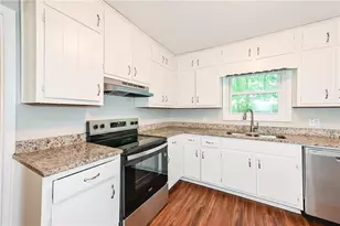 2545 King George Ct NE, Conyers, GA 30012 - Photo 8