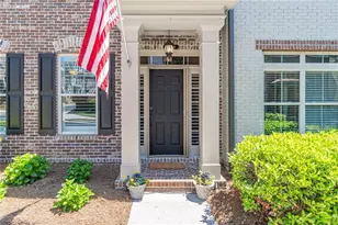300 Barbados Ln, Suwanee, GA 30024 - Photo 6