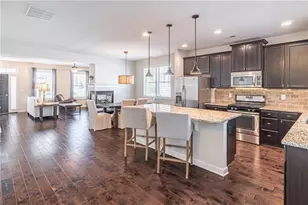 300 Barbados Ln, Suwanee, GA 30024 - Photo 18