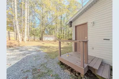 580 Pineland Circle SW, Mableton, GA 30126 - Photo 8