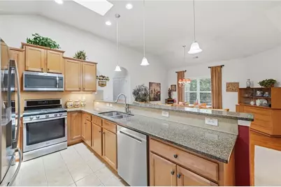300 Burkwood Lane, Acworth, GA 30102 - Photo 6
