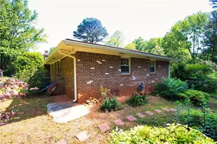 5812 Ohara Dr, Stone Mountain, GA 30087 - Photo 4