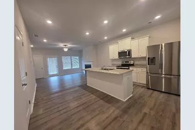 4353 Smithgall Court, Union City, GA 30291 - Photo 4