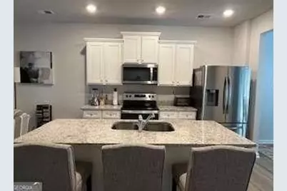 4353 Smithgall Court, Union City, GA 30291 - Photo 6