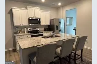 4353 Smithgall Court, Union City, GA 30291 - Photo 4