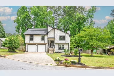 10175 Old Woodland Entry, Johns Creek, GA 30022 - Photo 1