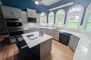210 Hanarry Dr, Lawrenceville, GA 30046 - Photo 12