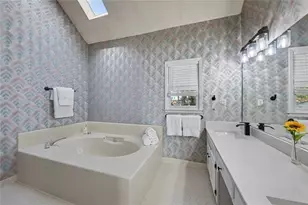210 Hanarry Dr, Lawrenceville, GA 30046 - Photo 34