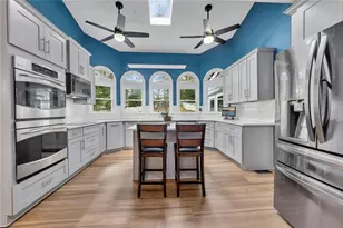 210 Hanarry Dr, Lawrenceville, GA 30046 - Photo 12