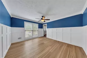 210 Hanarry Dr, Lawrenceville, GA 30046 - Photo 6