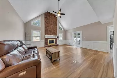 210 Hanarry Drive, Lawrenceville, GA 30046 - Photo 24