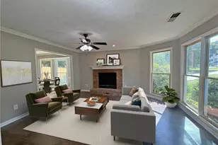 750 Forest Park Ln, Suwanee, GA 30024 - Photo 4