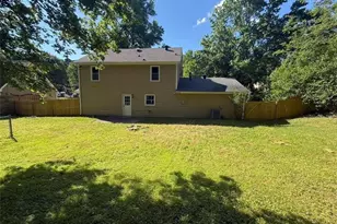 750 Forest Park Ln, Suwanee, GA 30024 - Photo 4