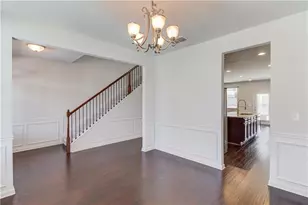 385 Broadmoor Dr, Braselton, GA 30517 - Photo 8