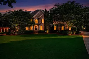 7630 Stratton Point, Suwanee, GA 30024 - Photo 2