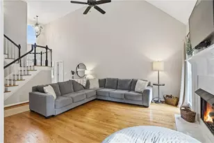 4605 Dartmoor Ln, Suwanee, GA 30024 - Photo 10