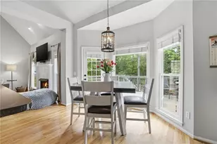 4605 Dartmoor Ln, Suwanee, GA 30024 - Photo 16