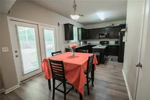 6016 Hendrix Ln, Mableton, GA 30126 - Photo 10
