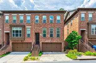 2492 Crescent Park Ct, Atlanta, GA 30339 - Photo 2
