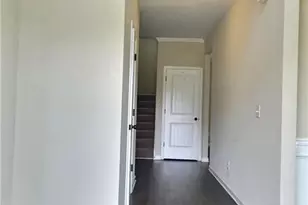 271 Fieldcrest Dr, Dallas, GA 30132 - Photo 2