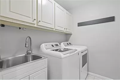 1529 Richard Stokes Drive, Decatur, GA 30033 - Photo 20