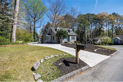 1868 Dyer Circle, Chamblee, GA 30341 - Photo 56