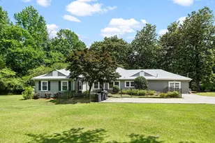 76 Shadow Ln, Rome, GA 30165 - Photo 1