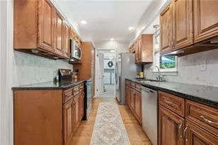 2590 Bentbrook Ct, Dunwoody, GA 30360 - Photo 14